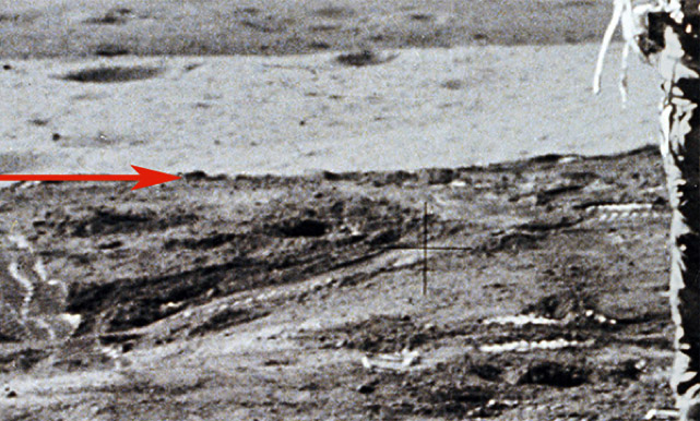 Apollo 15 carpet edge